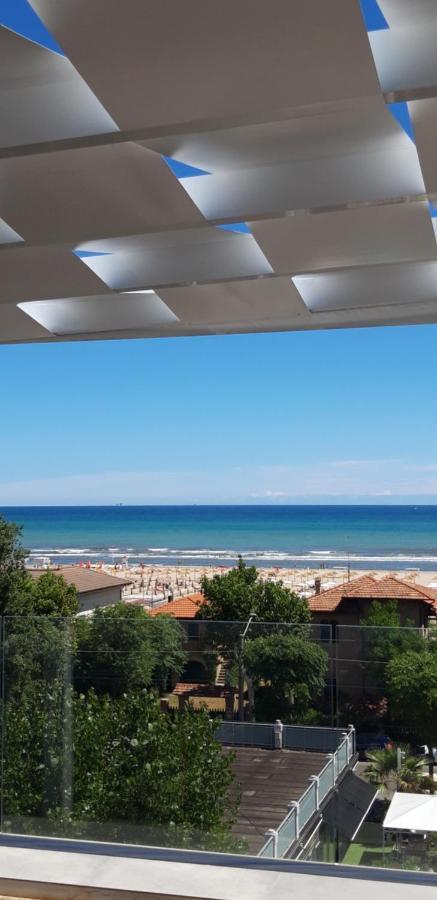 Hotel Felix Rimini Exteriér fotografie
